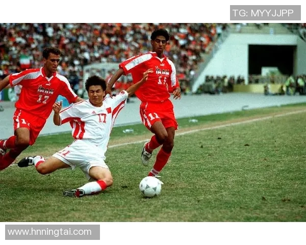 中国红队对阵伊朗精彩比赛视频回顾与分析 中国红队对阵伊朗精彩比赛视频回顾与分析